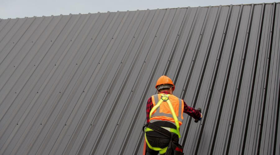 Professional metal roof installation services in Teec Nos Pos, AZ